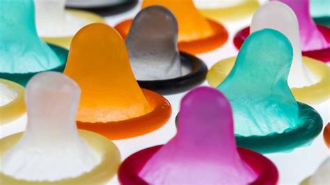 Blowjob ohne Kondom gegen Aufpreis Bordell Jüchen